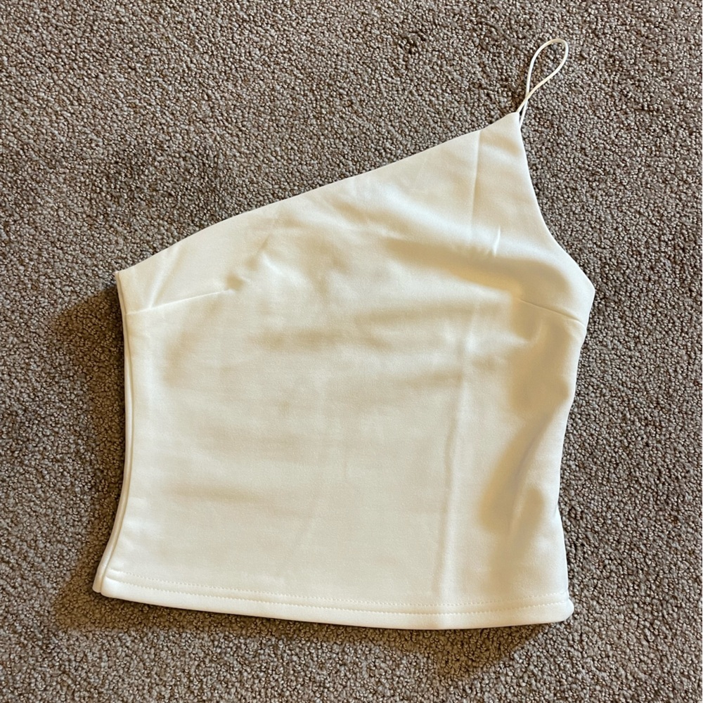 Princess Polly one shoulder top